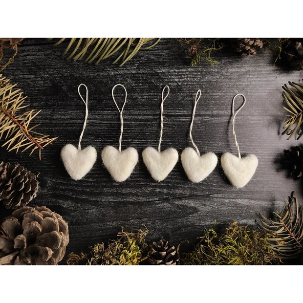 Mini Heart Ornament- Snowberry White