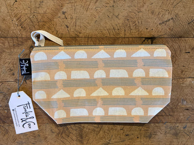 Tabor Cosmetic Bag in Arch Cape