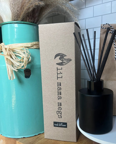 lil mama megs candle- Diffuser