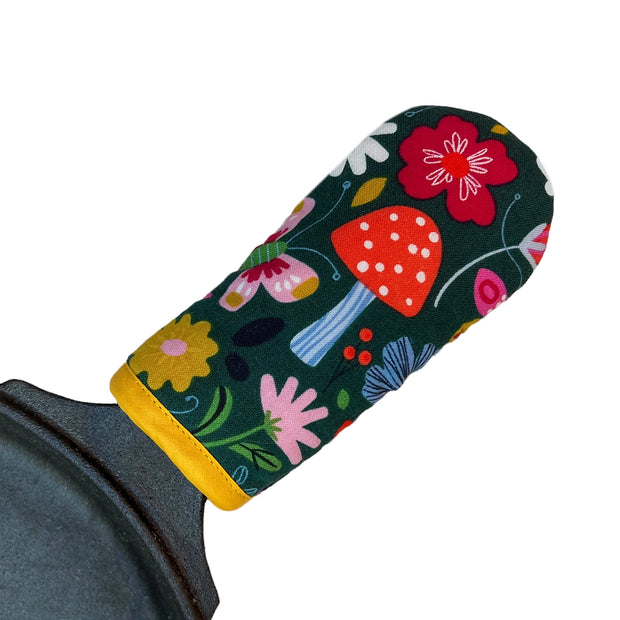 Cast Iron Skillet Mitt