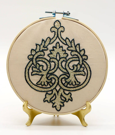 Avlea embroidery hoop kit Byzantine Acanthus