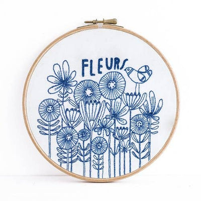 Fleurs Embroidery Kit
